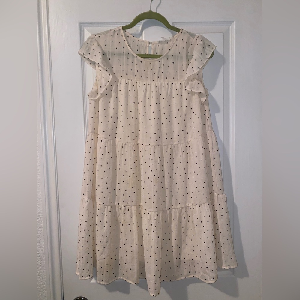 Polka dot t-shirt style dress